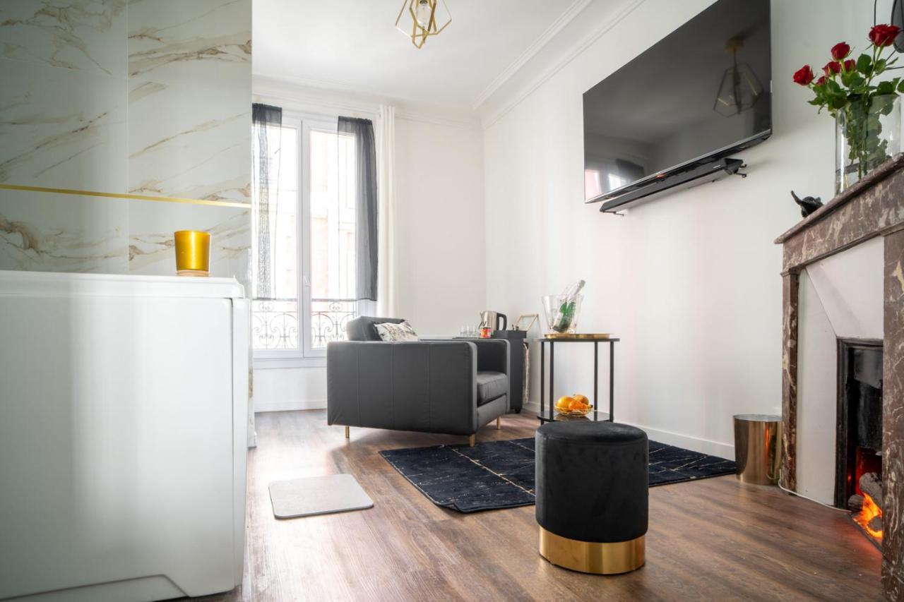 Suite L'Eclipse Paris, Logement Avec Jacuzzi, A 10 Minutes Des Champs Elysees Levallois-Perret Luaran gambar